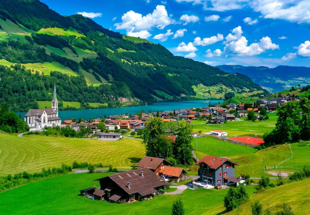8 Smart Solo Weekend Trips Deals I Found Last Minute